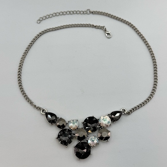 New Glass Stone Necklace Silver Tone Black Crystal 18.5–21.5” Statement - Picture 2 of 7
